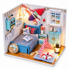 Casuta miniaturala DIY, camera cu tematica marina, mobilier si iluminare LED – Hiris.ro