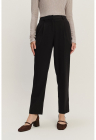 Pantaloni conici cu pliuri frontale - Negru