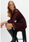 Rochie cu maneci lungi si decolteu in V - Rosu/Negru