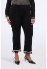 Pantaloni drepti crop cu terminatie cu franjuri - Negru