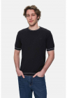 Tricou regular fit cu decolteu la baza gatului Fared – Negru – FashionDays.ro
