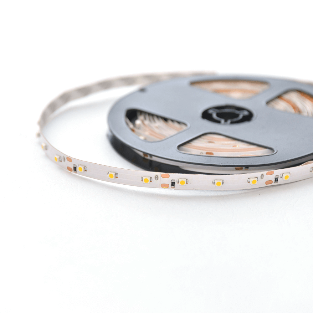 Oferte la Banda LED flexibila Flink, 4.8W/ml 12V/24V, 180lm/ml, alb cald, 5 m