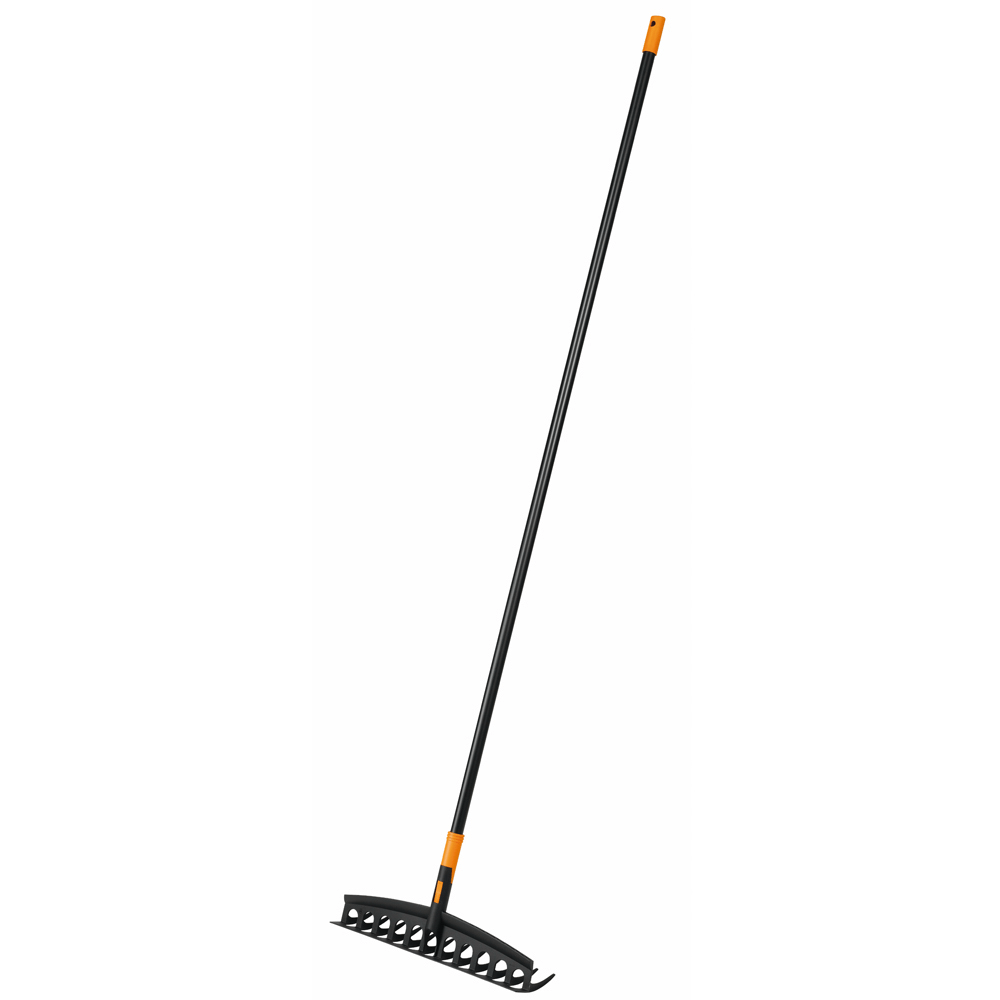 Oferte la Grebla frunze universala Fiskars Solid, 1600 mm, aluminiu, negru