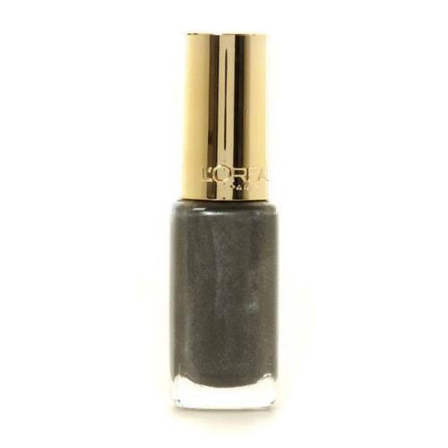 Oferte la Lac de unghii L`Oreal Color Riche, 5 ml (Concentratie: Lac de unghii, Culoare produse: 876 Smoking Absolu)