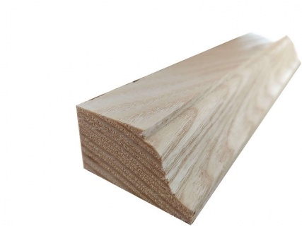 Oferte la Pervaz din frasin masiv  20x35 mm
