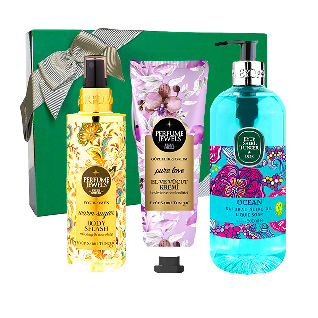 Oferte la Set Cadou Eyup Sabri Tuncer, Spray de Corp Warm Sugar 250ml + Cremă De Mâini Și De Corp Pure Love 50 ml + Săpun Lichid Ulei De Măsline Natural Ocean 500 ml