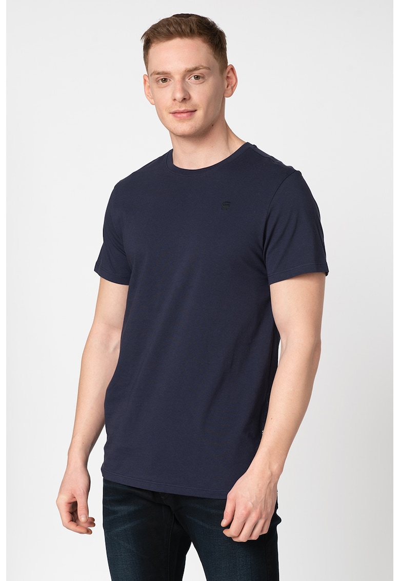 Oferte la Tricou regular fit cu broderie logo discreta - Negru/Bleumarin