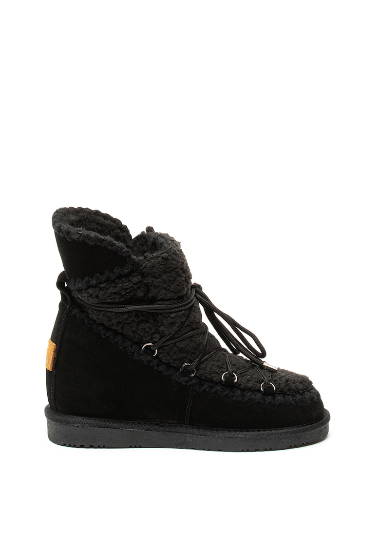 Oferte la Ghete de piele intoarsa si blana shearling sintetica - cu talpa wedge ascunsa