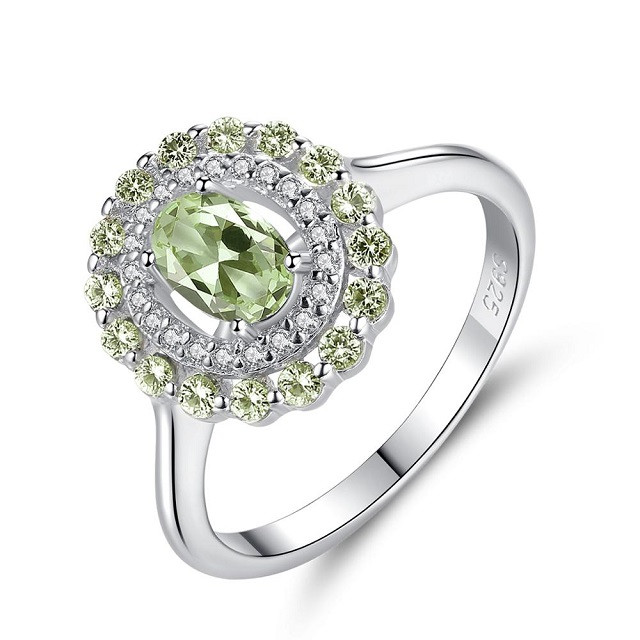 Oferte la Inel din argint Peridot Natalie
