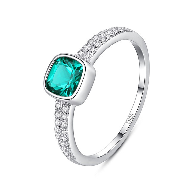 Oferte la Inel piatra verde argint Raisa