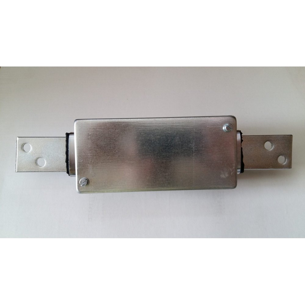 Oferte la Cutie cu eclisa ( piesa de separatie ) impamantare legatura platbanda cu platbanda 30-40mm Betak CES1