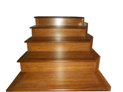 Oferte la Treapta pentru scari lemn bambus densificat cafeniu  900x280x14mm