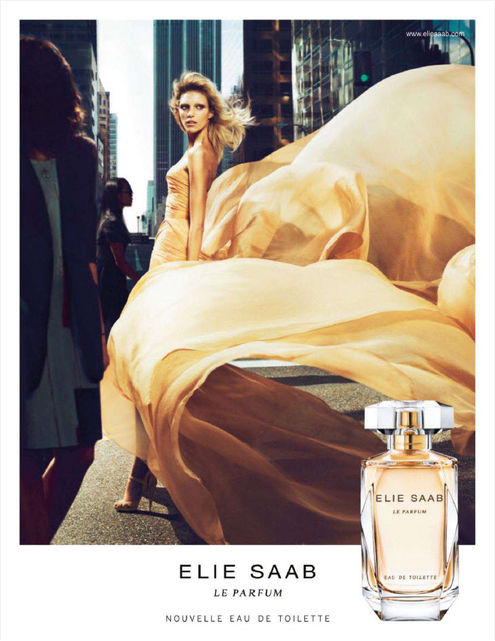 Oferte la Elie Saab Le Parfum, Apa de Parfum, Femei (Concentratie: Apa de Parfum, Gramaj: 30 ml)