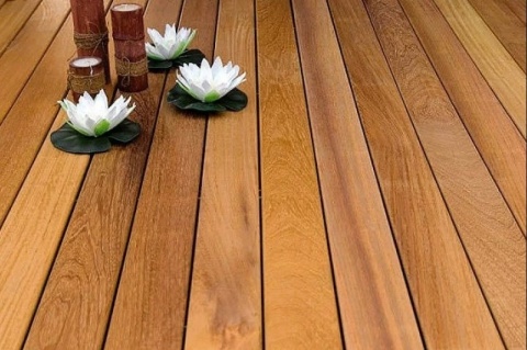 Oferte la Deck Iroko neted  KD  20x90x1850-4550 mm  RW-D-IRK-90L