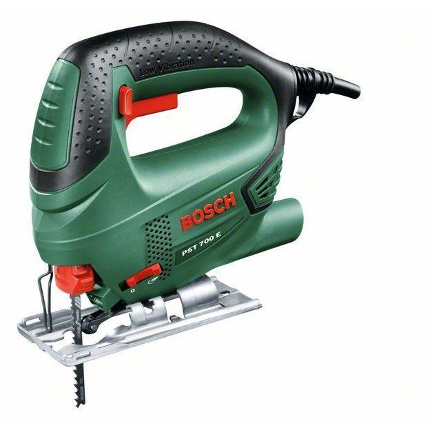 Oferte la Ferastrau Bosch PST 700 E  (CT)