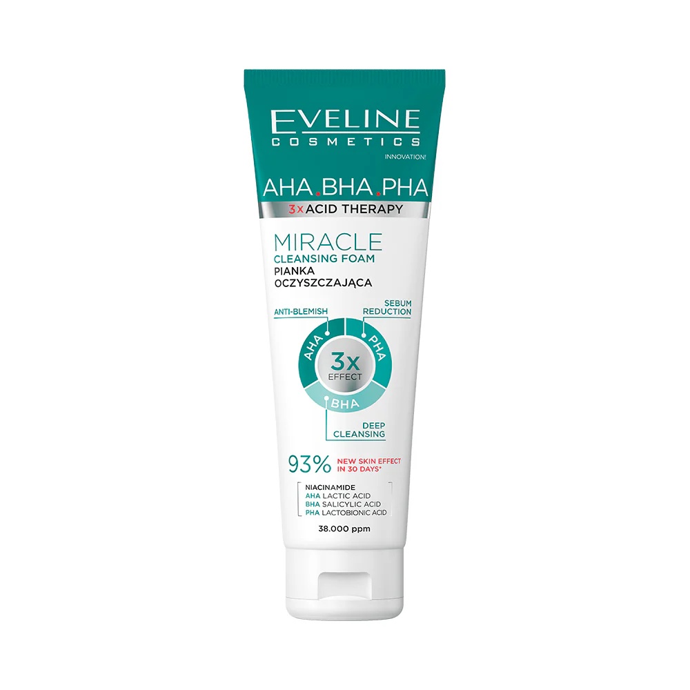 Oferte la Spuma de curatare Eveline Cosmetics Miracle, cu efect exfoliant si anti-imperfectiuni, pentru toate tipurile de ten, 150 ml