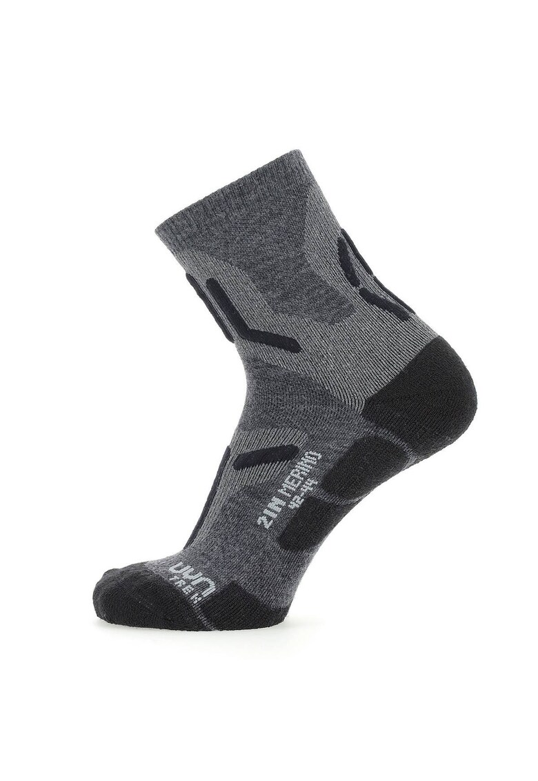 Oferte la Sosete scurte cu model pentru trekking 12069 - Negru/Gri