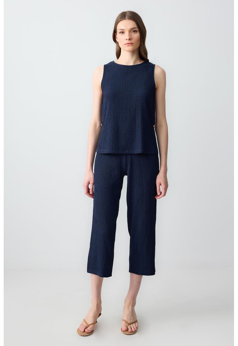 Oferte la Pantaloni crop cu model uni - Bleumarin