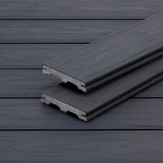 Oferte la Podele compozit  WPC UPM Piazza One  Streaked Ebony  25x140x4000 mm  55961/7340