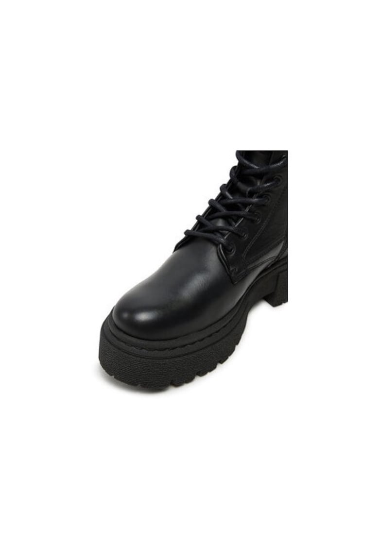 Oferte la Ghete dama G Star Raw - 304737770 - Piele naturala - 41 EU - Negru