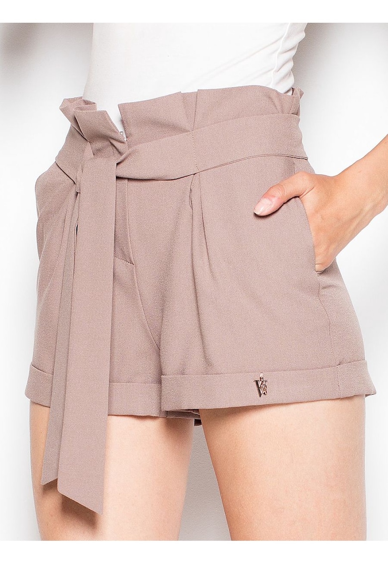 Oferte la Pantaloni scurti dama  bej - talie cu centura - buzunare laterale - poliester -
