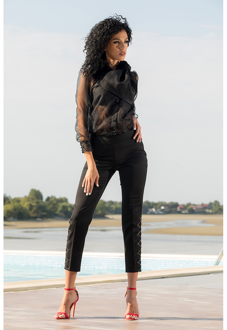 Oferte la Bluza transparenta cu mansete cu margele