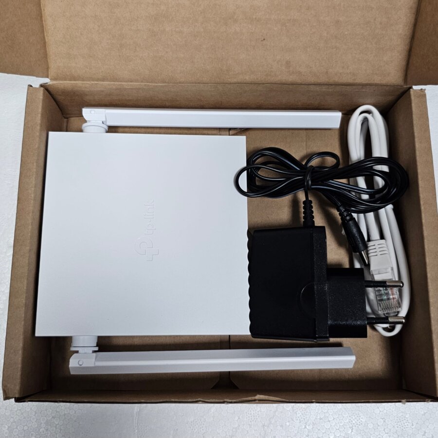 Oferte la Router Wireless Resigilat  TL-WR844N  4in1 300Mbps Alb