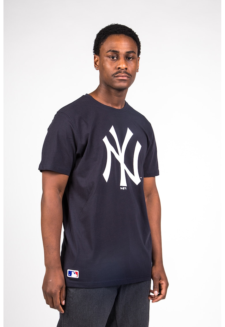 Oferte la Tricou de bumbac New York Yankees - Alb/Albastru ultramarin