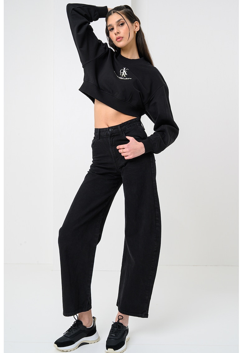 Oferte la Bluza crop de trening lejera cu logo