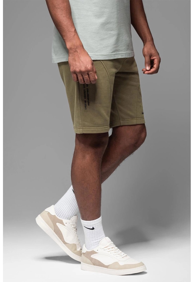 Pantaloni scurti slim fit din amestec de bumbac - Verde masliniu