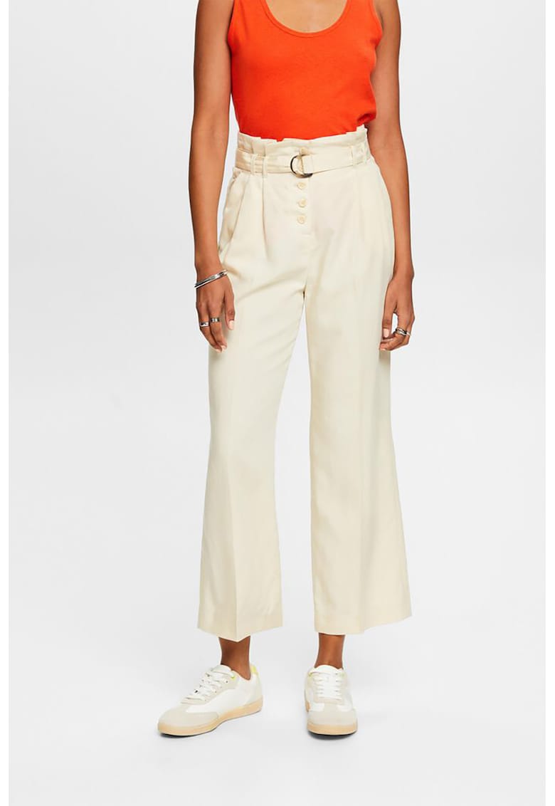 Oferte la Pantaloni crop cu nasturi - Crem