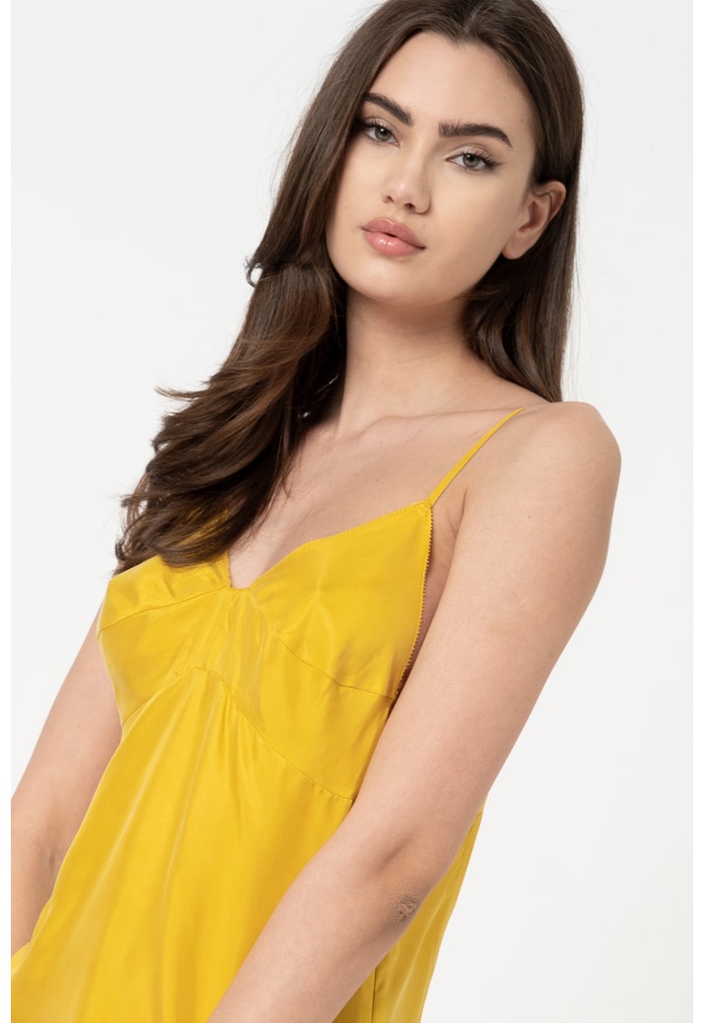 Oferte la Rochie mini cu decolteu in V - Galben mustar