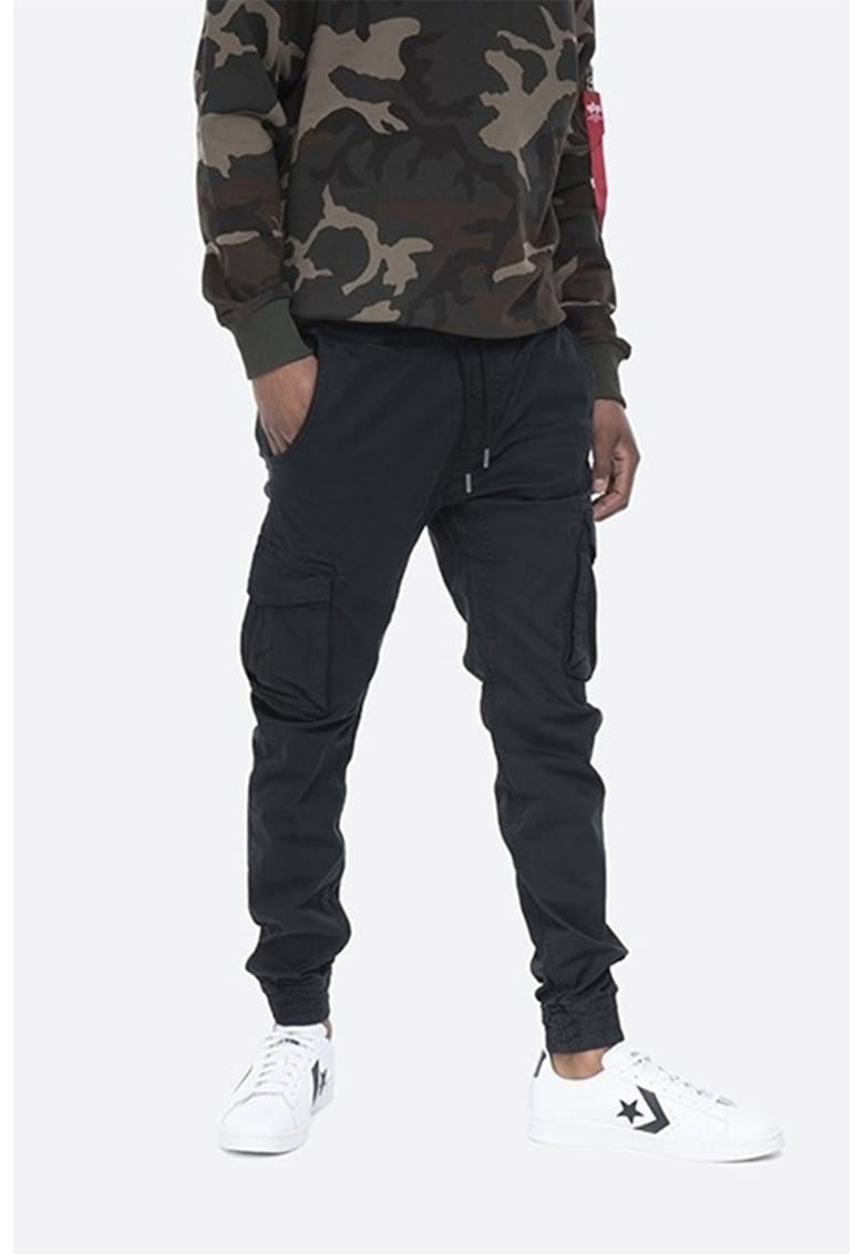Oferte la Pantaloni cargo cu snur in talie - Negru