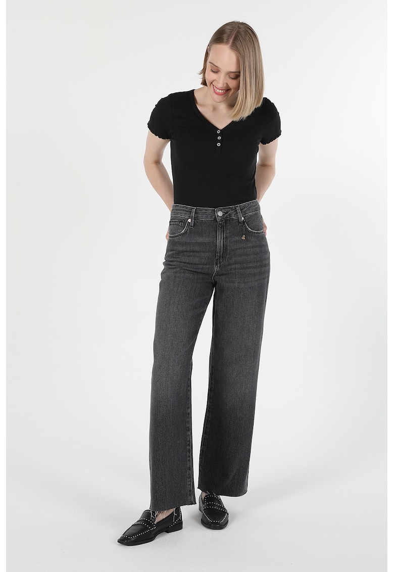 Oferte la Blugi crop cu croiala ampla si aspect decolorat - Gri inchis