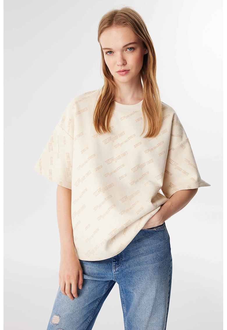 Oferte la Tricou cu maneci cazute - Alb fildes