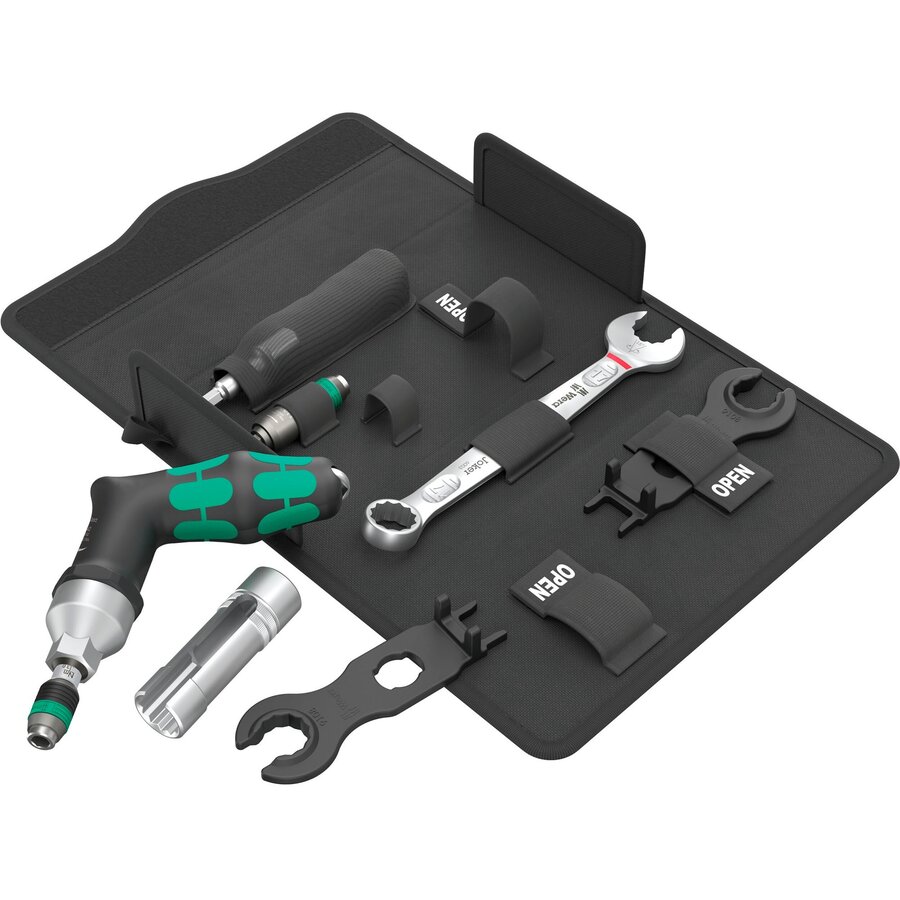 Oferte la 9524 Photovoltaic assembly tool set 1 (black/green, 7-piece, with Rapidaptor quick-change chuck)