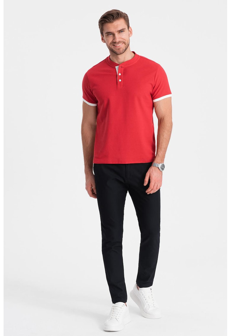 Oferte la Tricou de bumbac cu fenta cu nasturi - Rosu