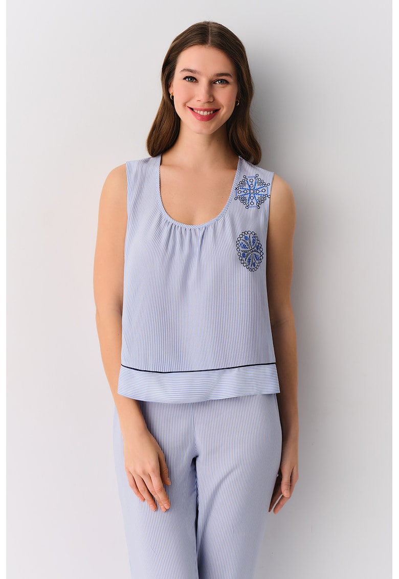 Oferte la Pijama in dungi fara maneci Amanda - Albastru pastel/Albastru royal