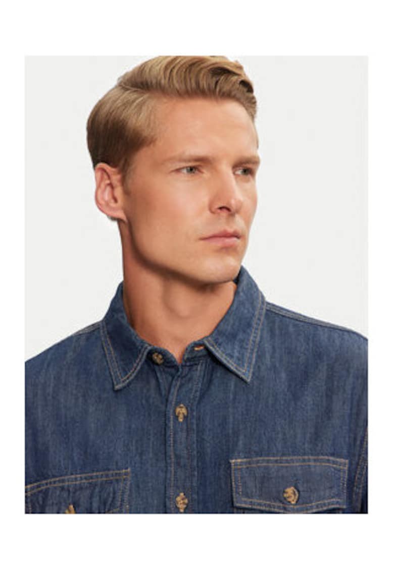 Oferte la Camada din denim cu buzunare