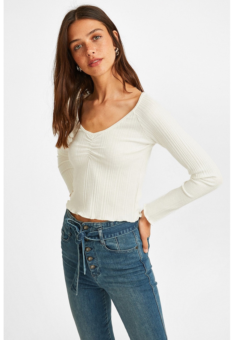 Oferte la Pulover crop tricotat fin - Alb