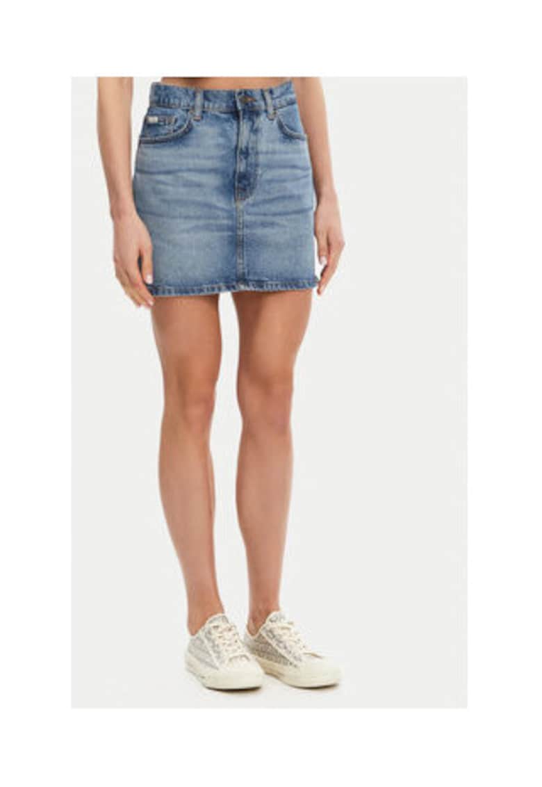 Oferte la Fusta din denim cu talie inalta