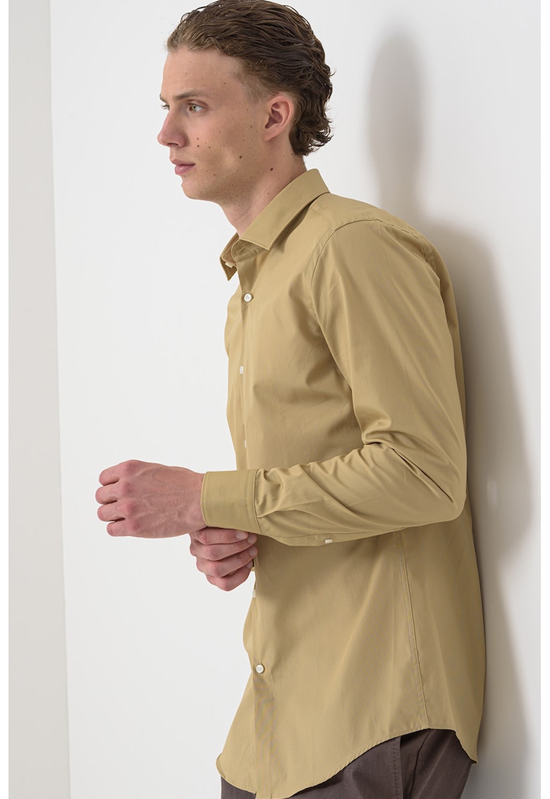 Oferte la Camasa slim fit de bumbac Jenno