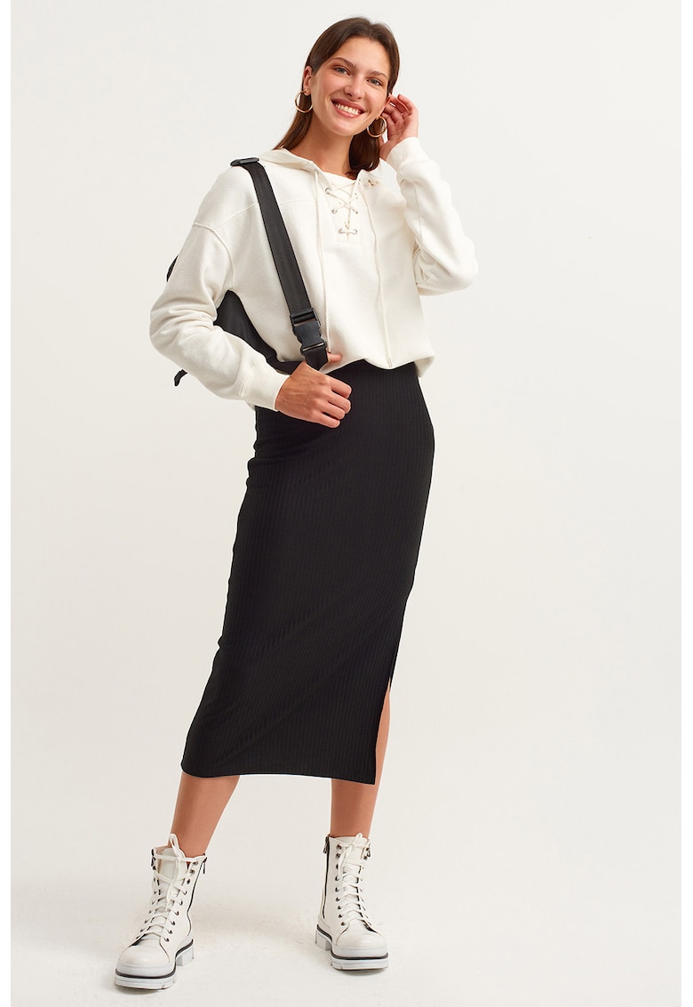 Oferte la Fusta striata cu slit lateral - Negru