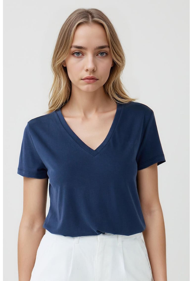 Oferte la Tricou din amestec de modal cu decolteu in V - Bleumarin