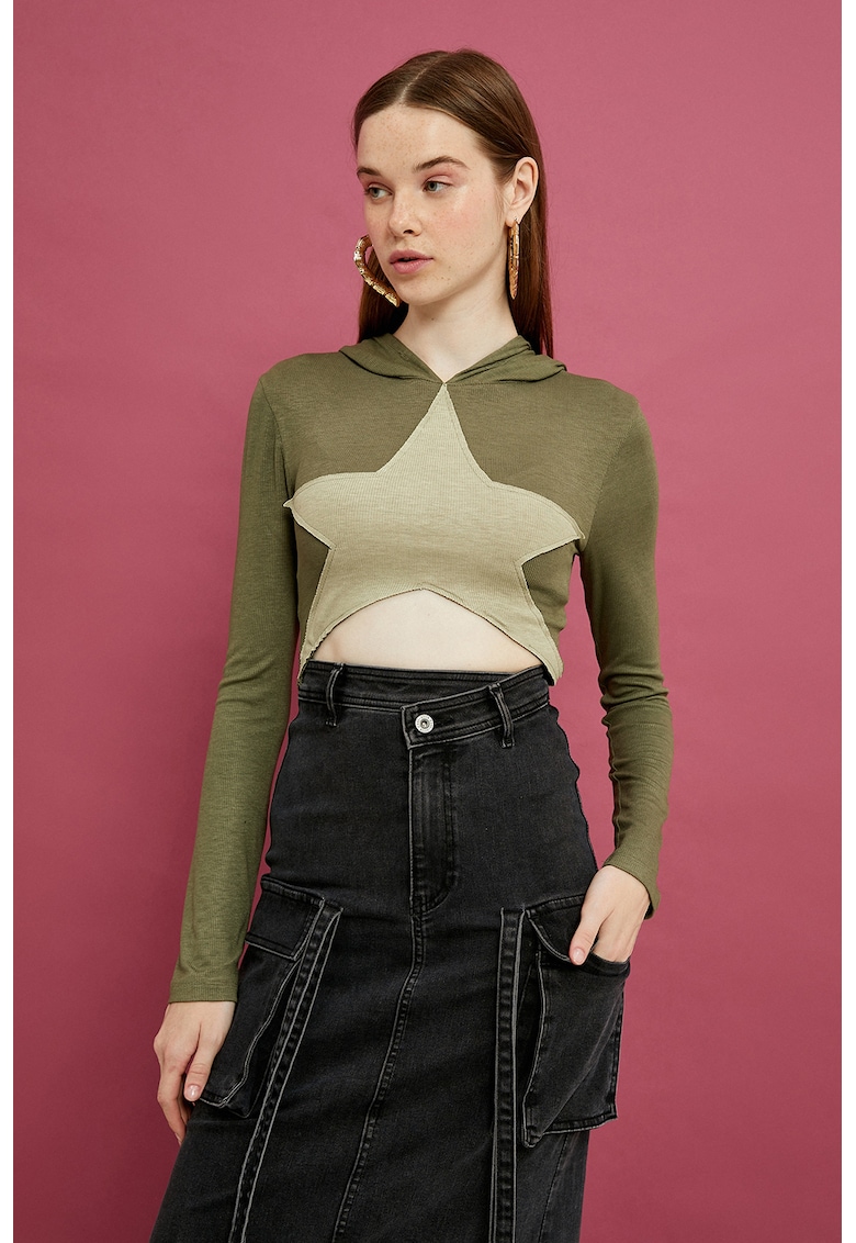 Oferte la Hanorac crop cu aplicatie stea - Bej/Kaki