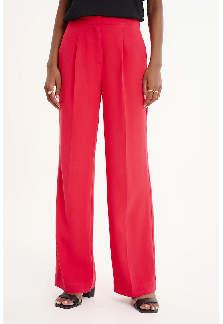 Oferte la Pantaloni cu talie inalta si croiala ampla - Coral