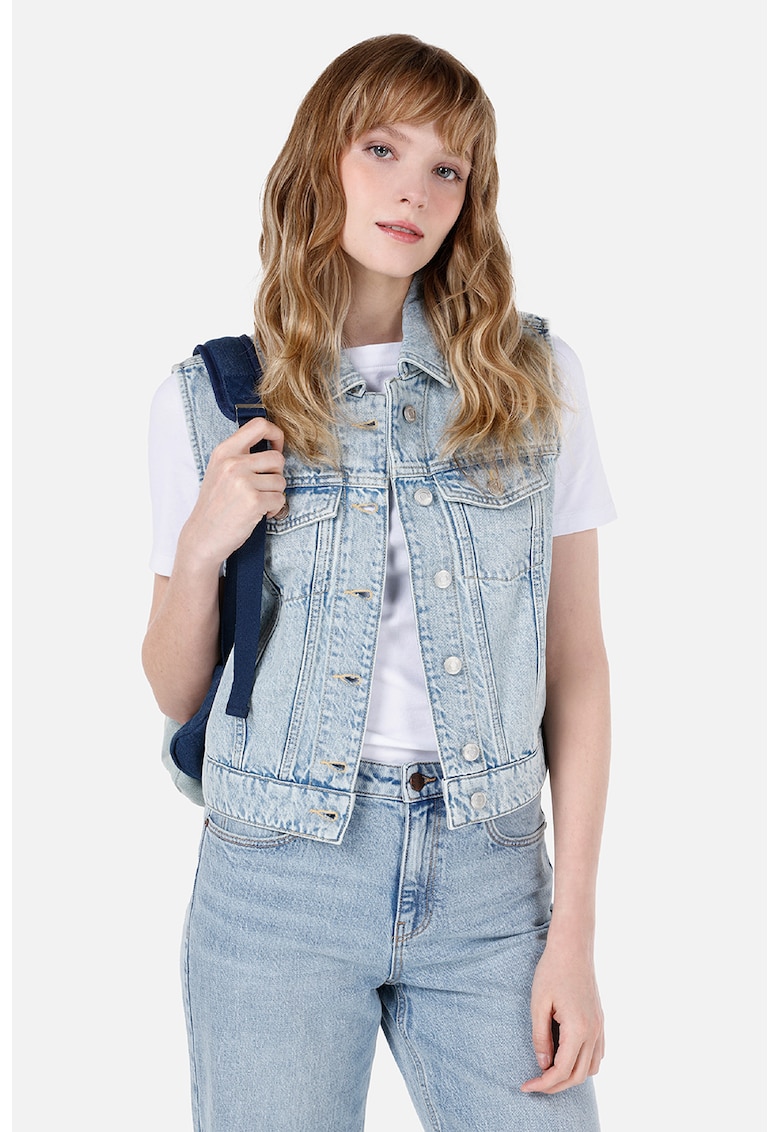 Oferte la Vesta din denim cu aplicatii pe piept - Albastru deschis