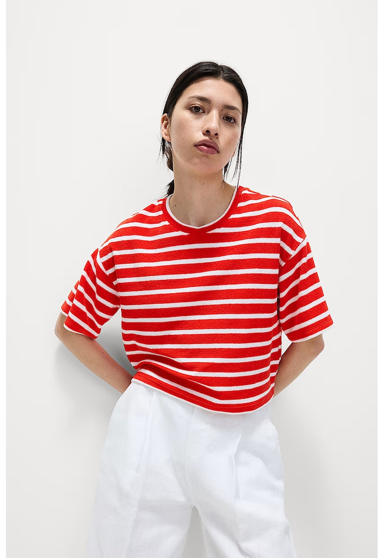 Oferte la Tricou crop cu model in dungi - Alb/Rosu vermillion