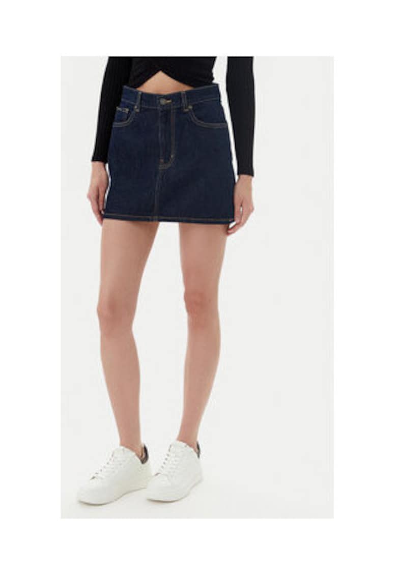 Oferte la Fusta de dama din denim