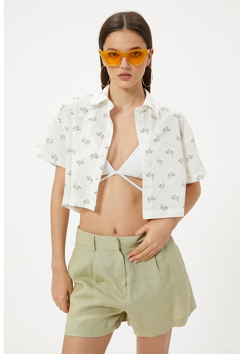Oferte la Camasa crop cu model si cu maneci scurte - Alb/Verde/Galben